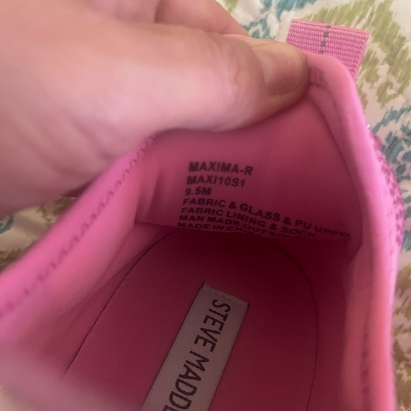 COPY - Steven Madden Sneakers - Picture 3 of 4